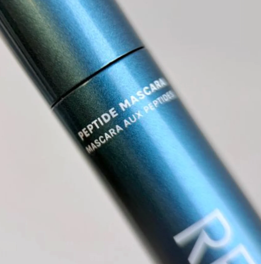 Tubing vs. Peptide Mascara: Why We Chose a Traditional Formula for Maximum Volume